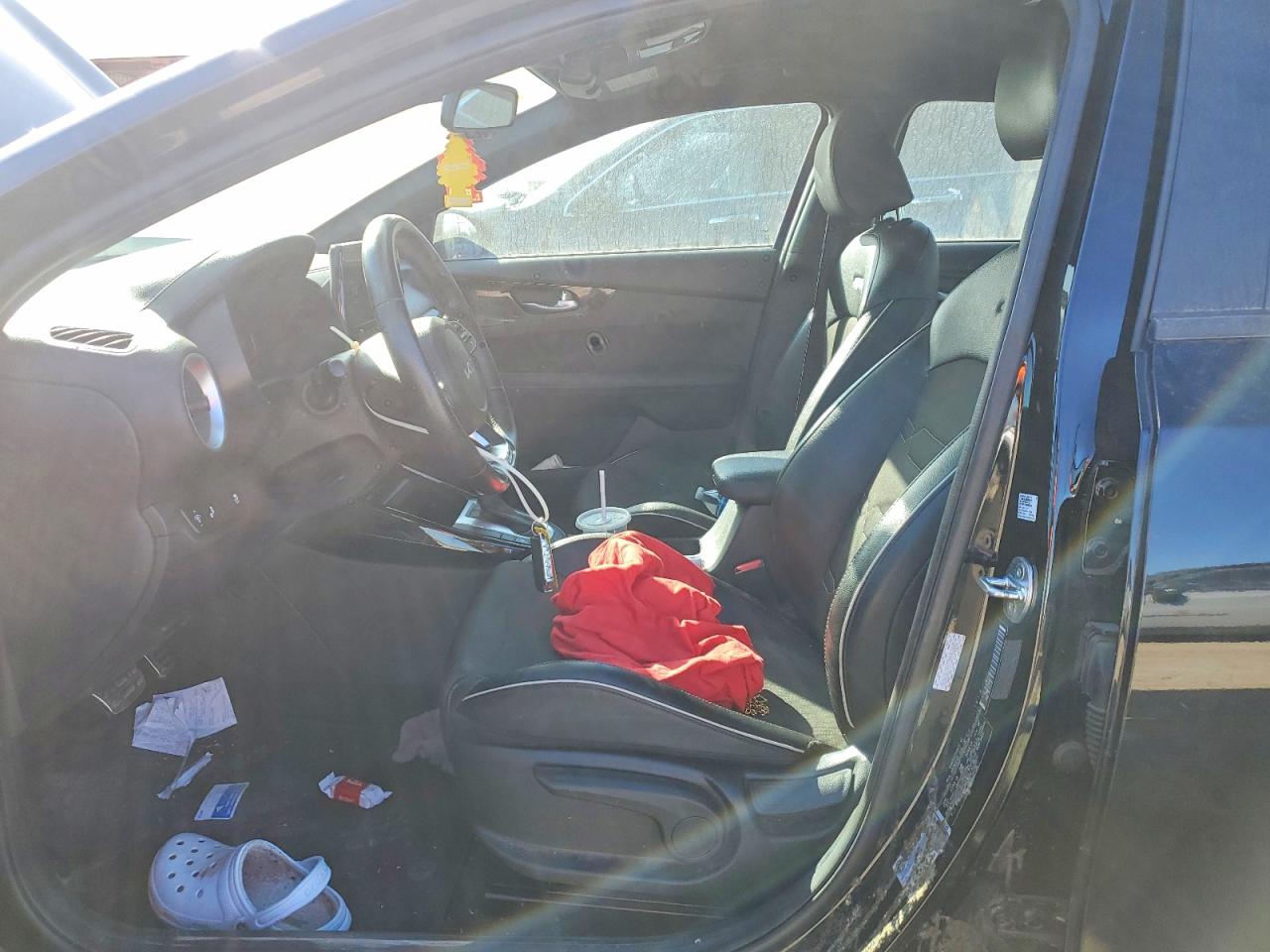 2024 KIA FORTE GT LINE photo 7