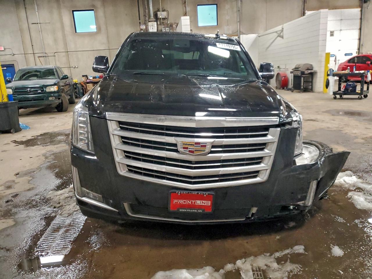2016 CADILLAC ESCALADE ESV PLATINUM photo 5