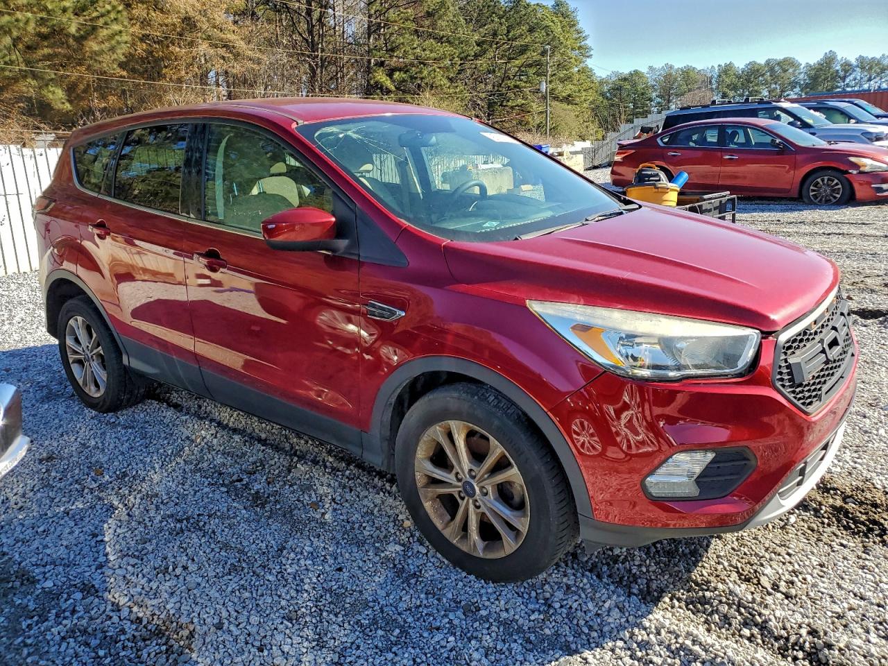 2017 FORD ESCAPE SE photo 4