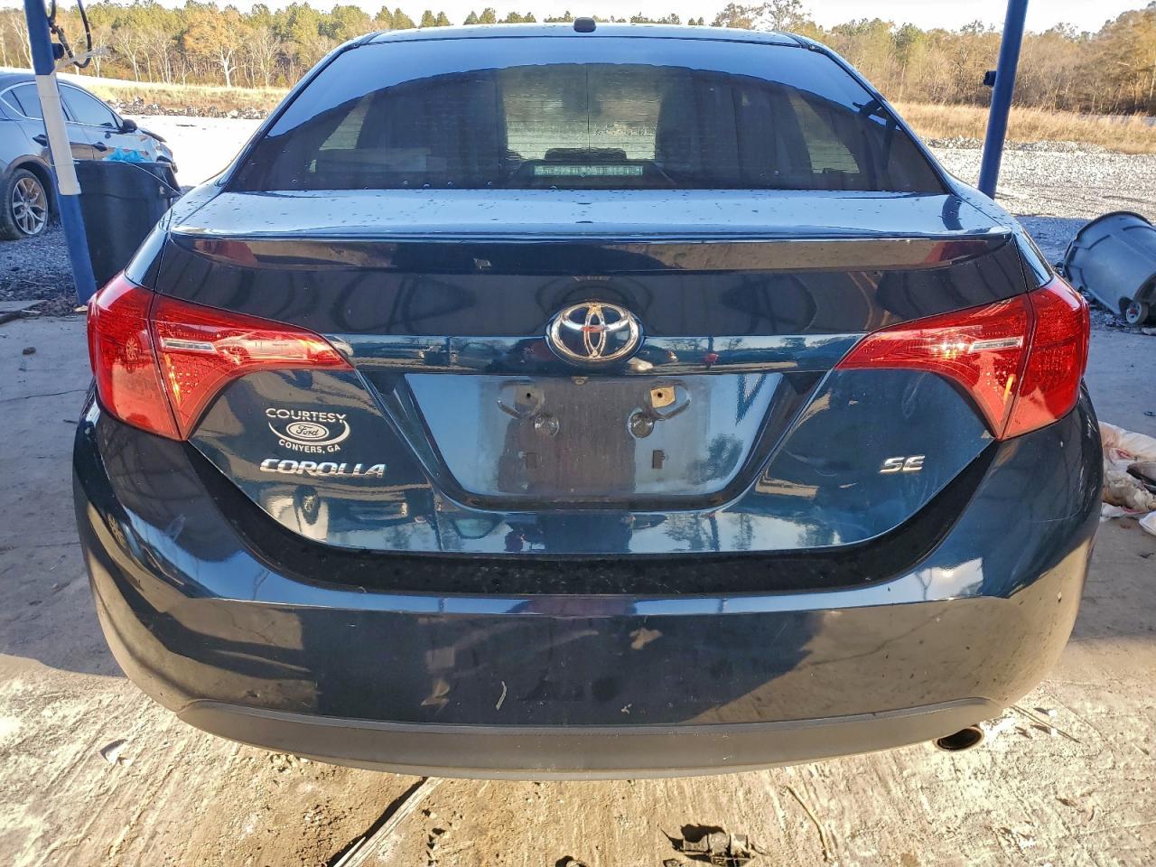 2017 TOYOTA COROLLA photo 16