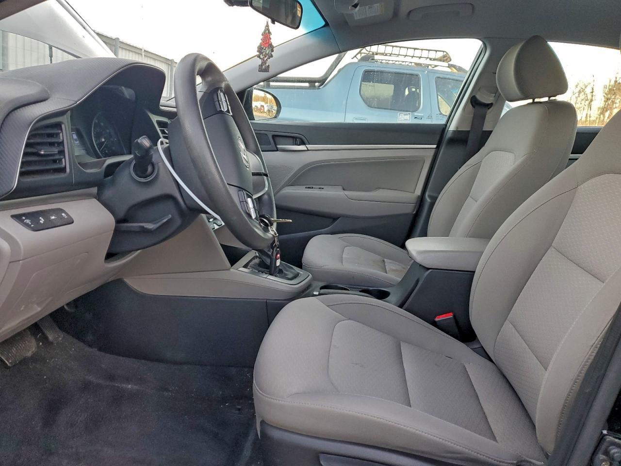 2020 HYUNDAI ELANTRA SEL photo 13