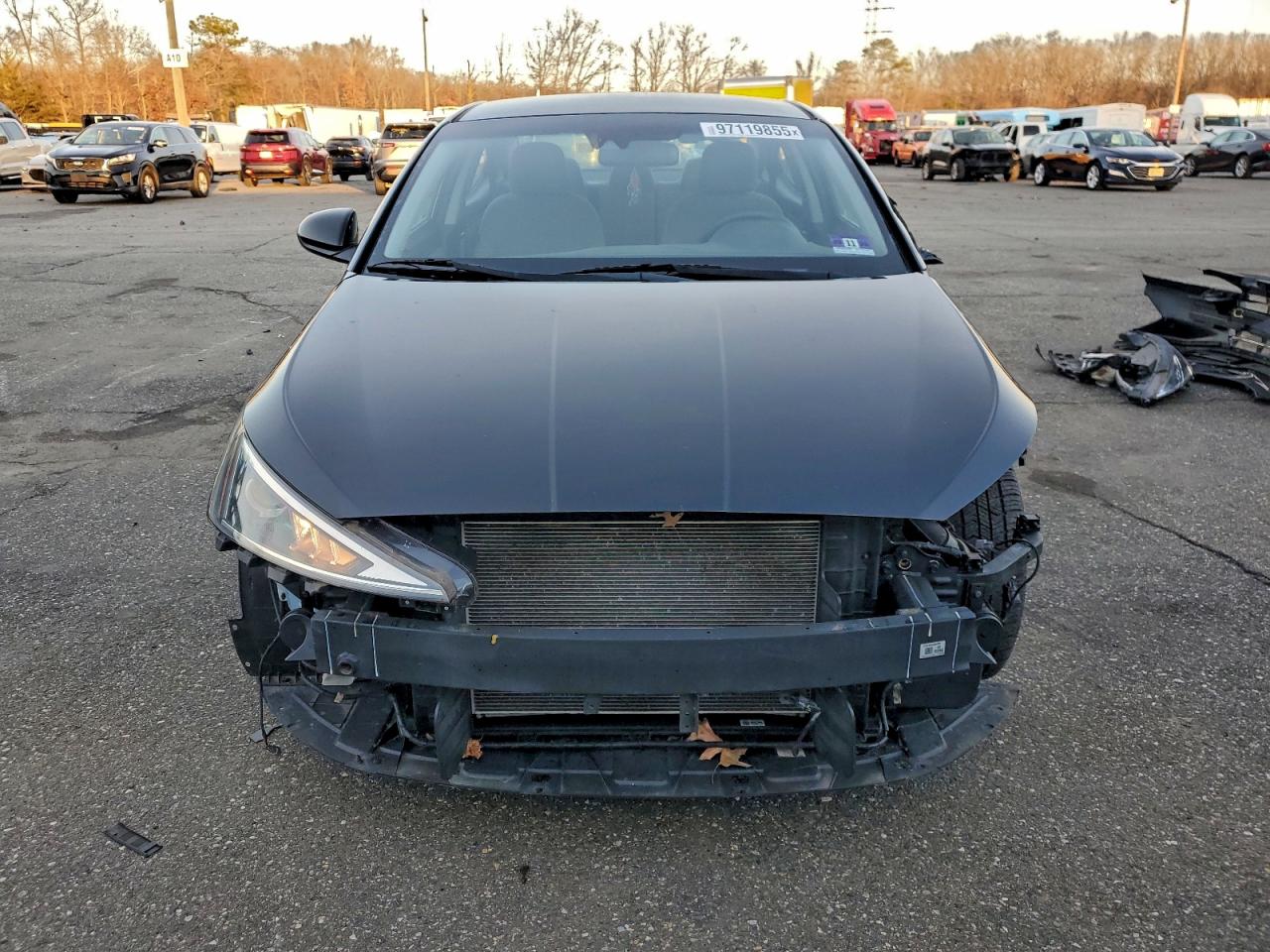 2020 HYUNDAI ELANTRA SEL photo 9
