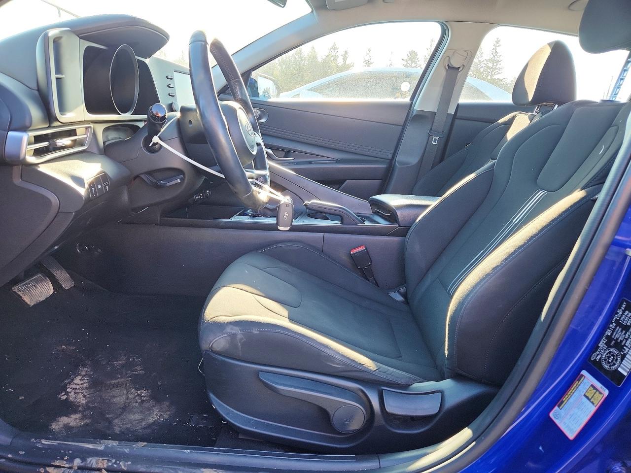 2022 HYUNDAI ELANTRA SEL photo 7