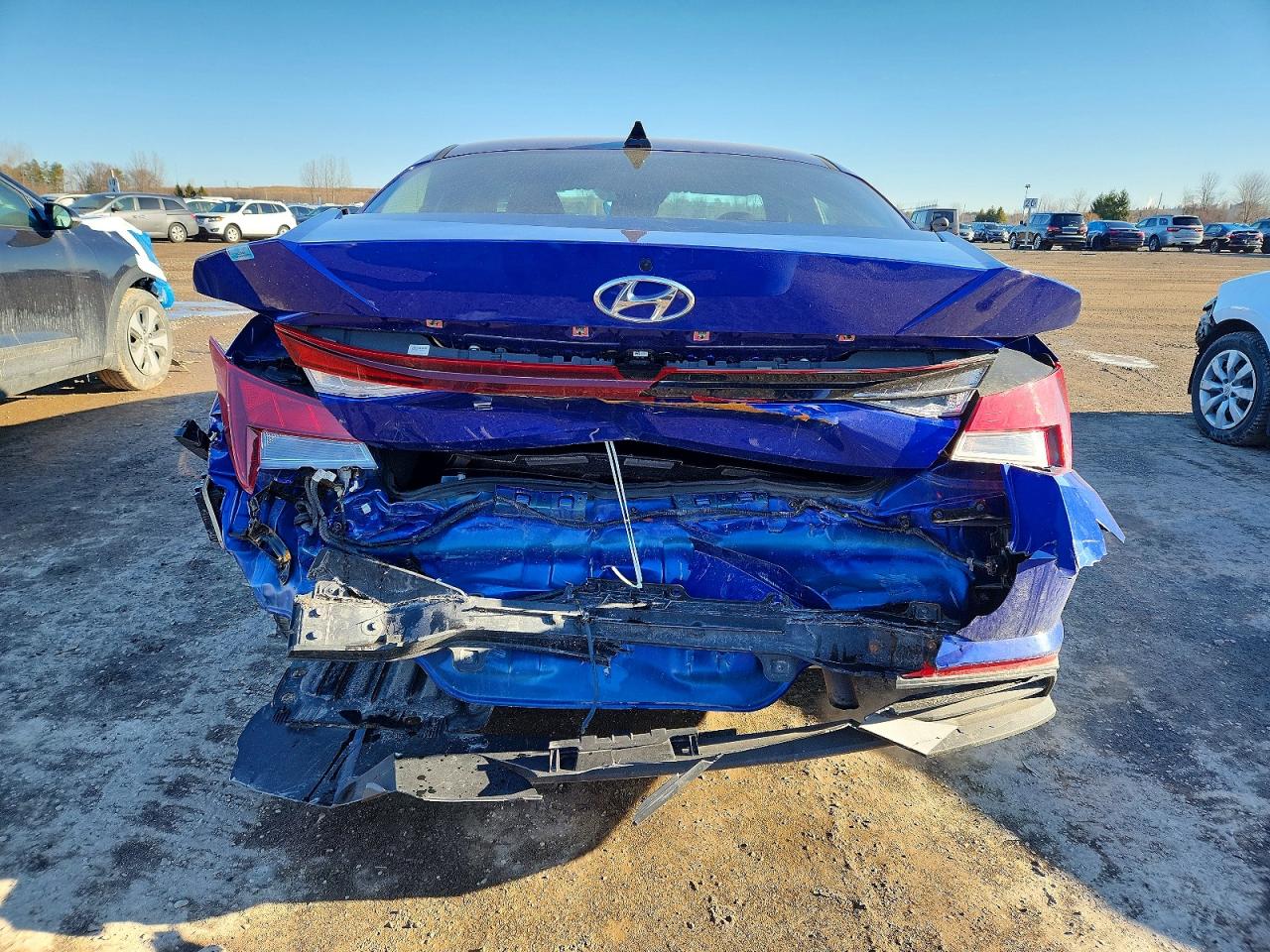 2022 HYUNDAI ELANTRA SEL photo 6