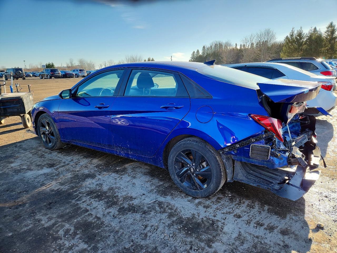 2022 HYUNDAI ELANTRA SEL photo 2