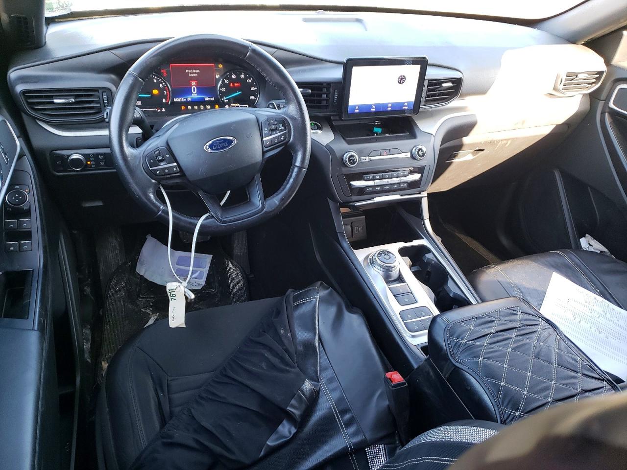 2020 FORD EXPLORER XLT photo 8
