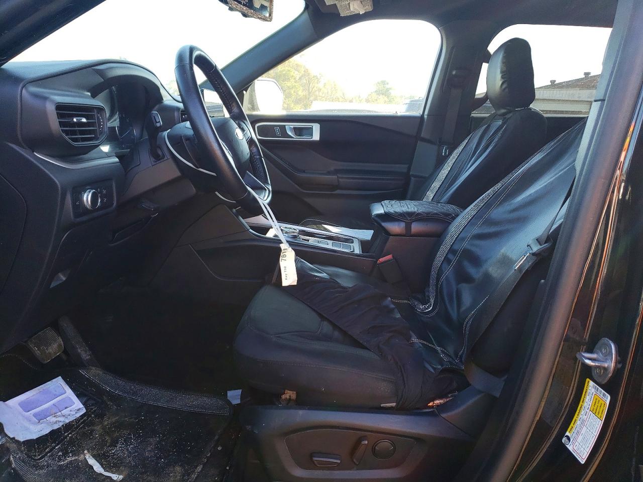 2020 FORD EXPLORER XLT photo 7
