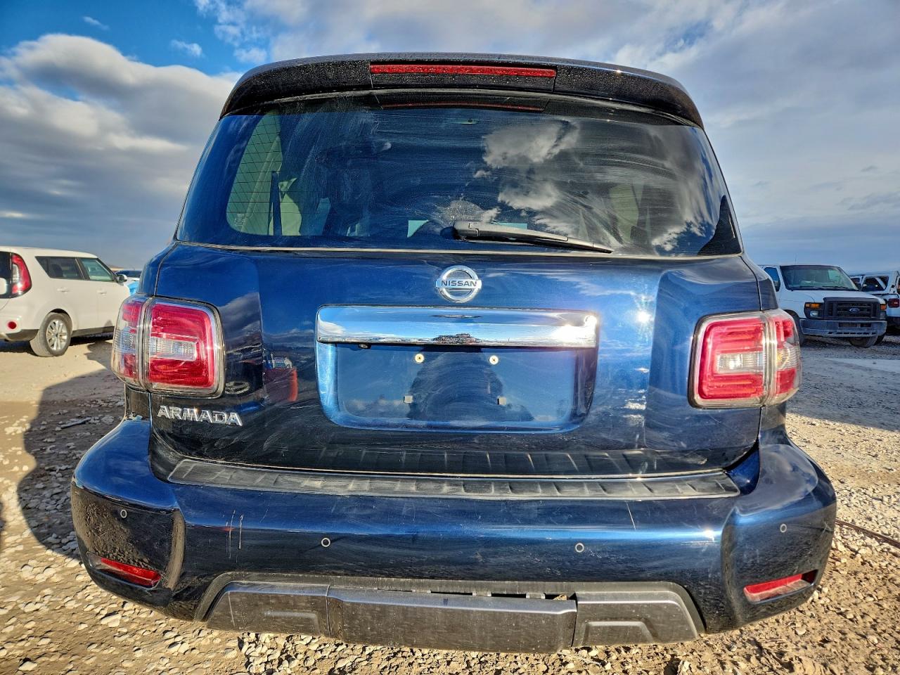2020 NISSAN ARMADA SV photo 6
