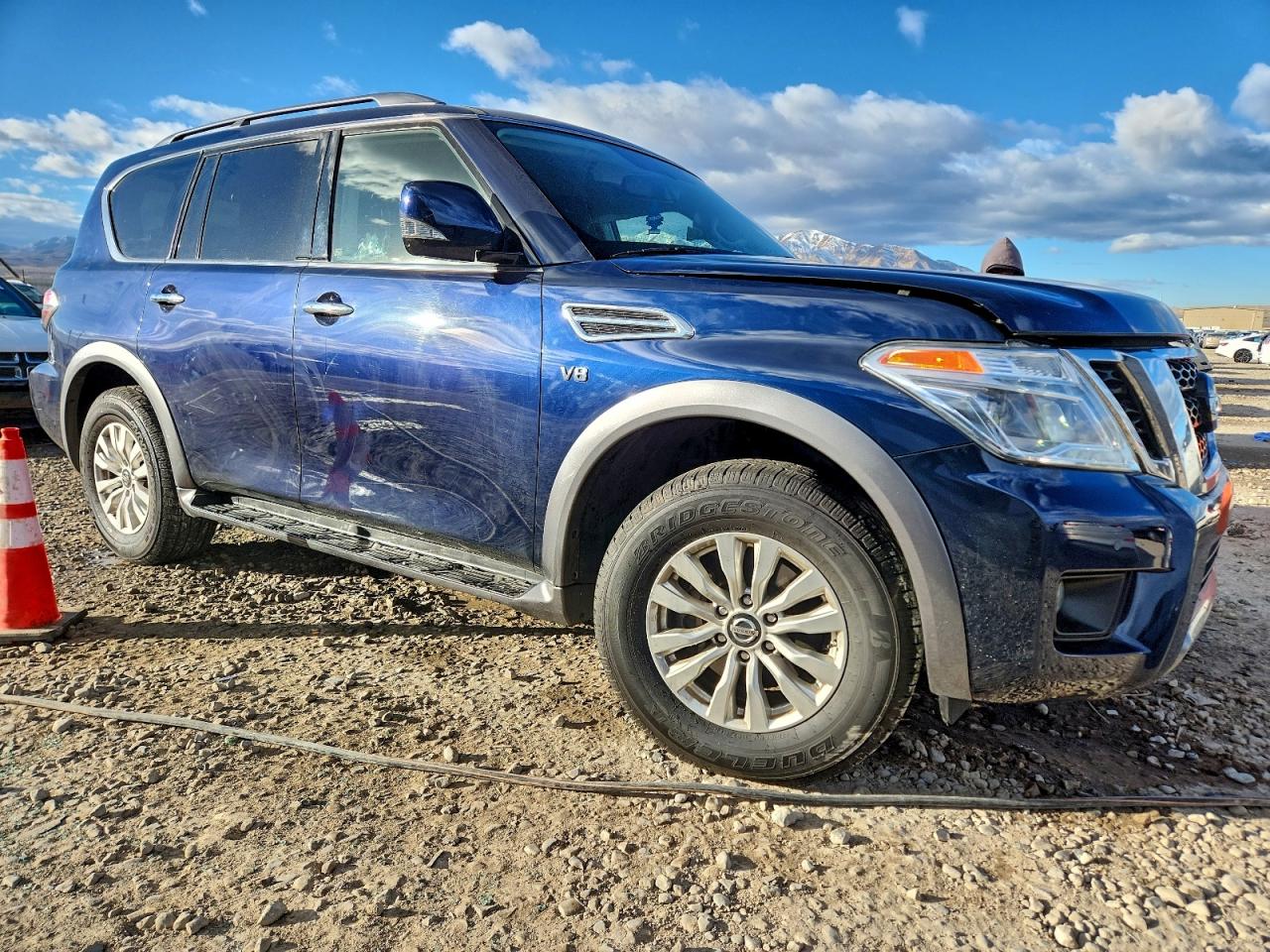2020 NISSAN ARMADA SV photo 4
