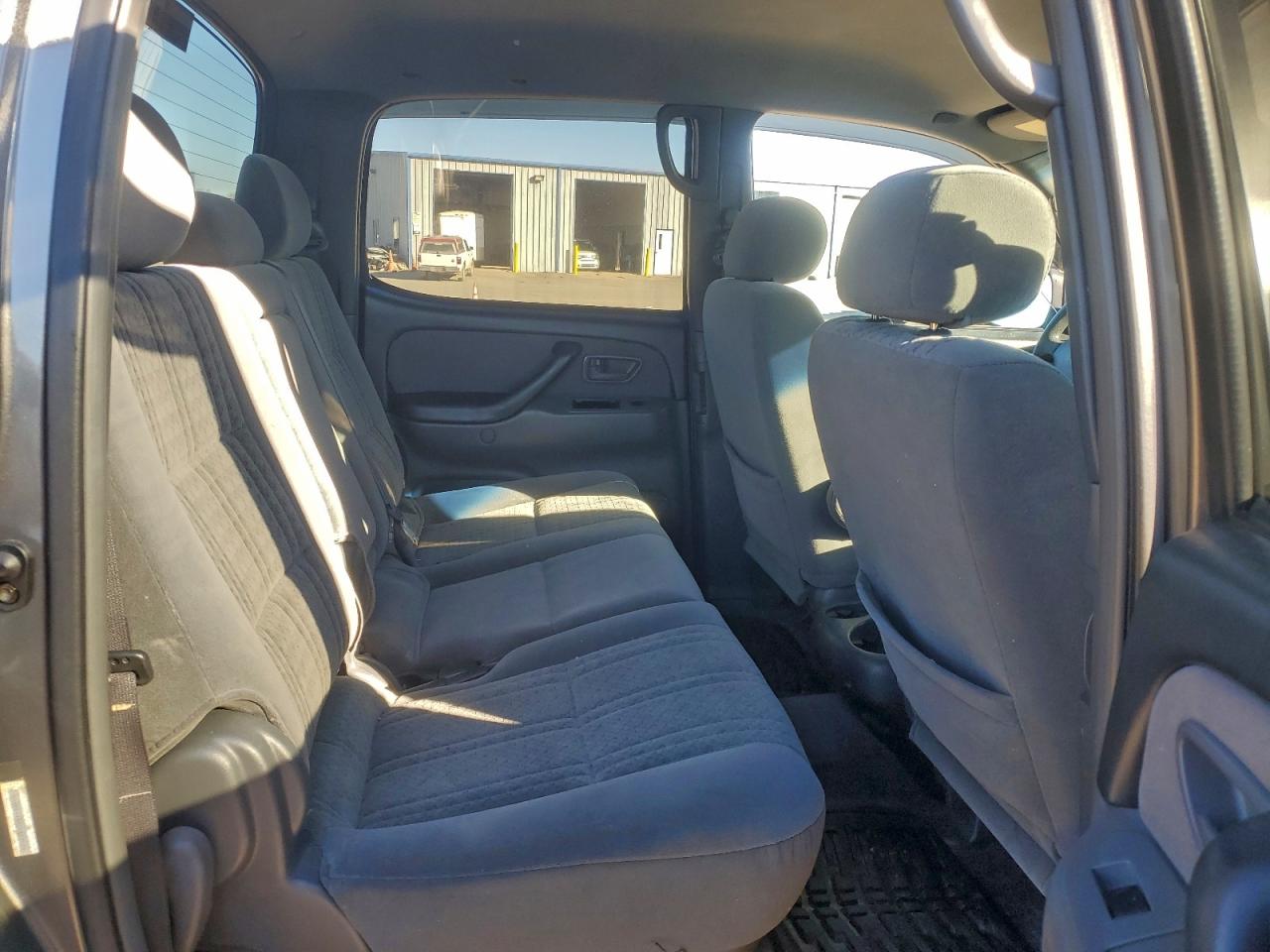 2004 TOYOTA TUNDRA DOUBLE CAB SR5 photo 10