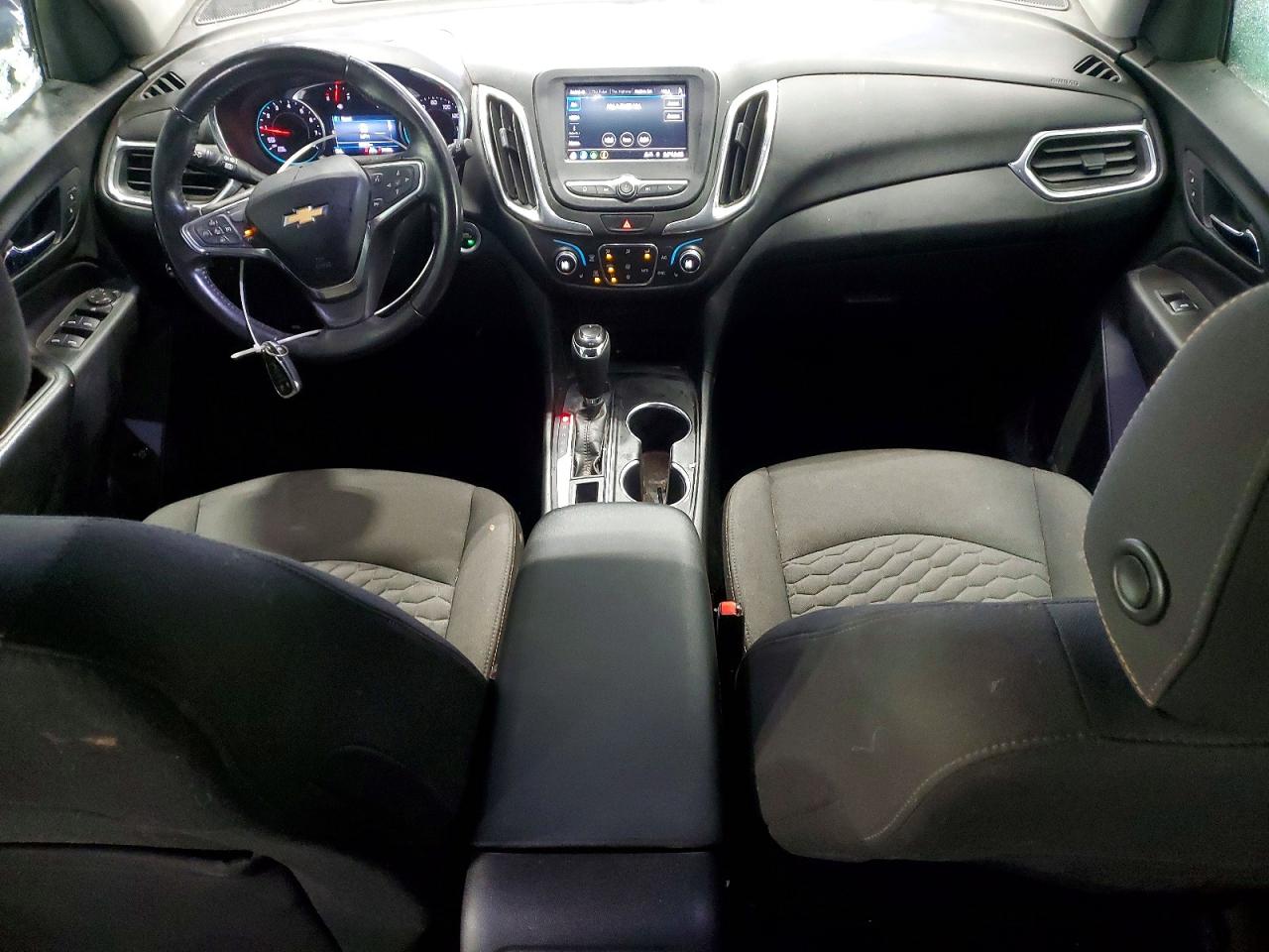 2021 CHEVROLET EQUINOX LT photo 8