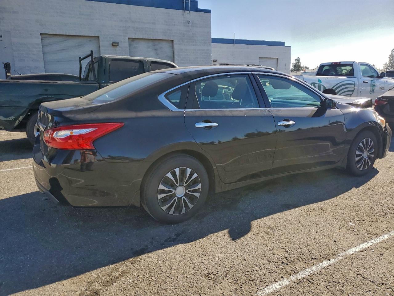 2016 NISSAN ALTIMA 2.5 photo 3