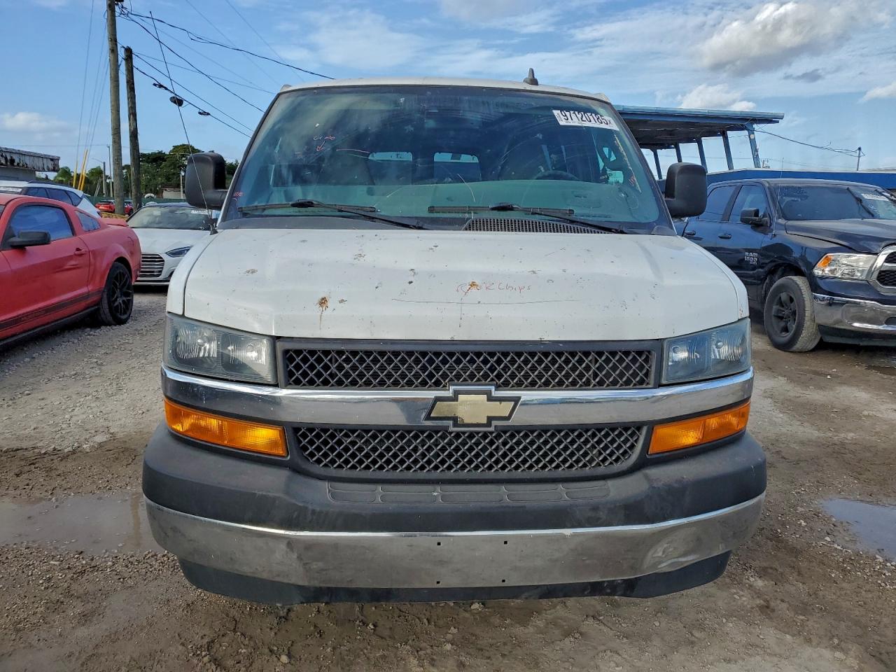 2019 CHEVROLET EXPRESS G3500 LT photo 9