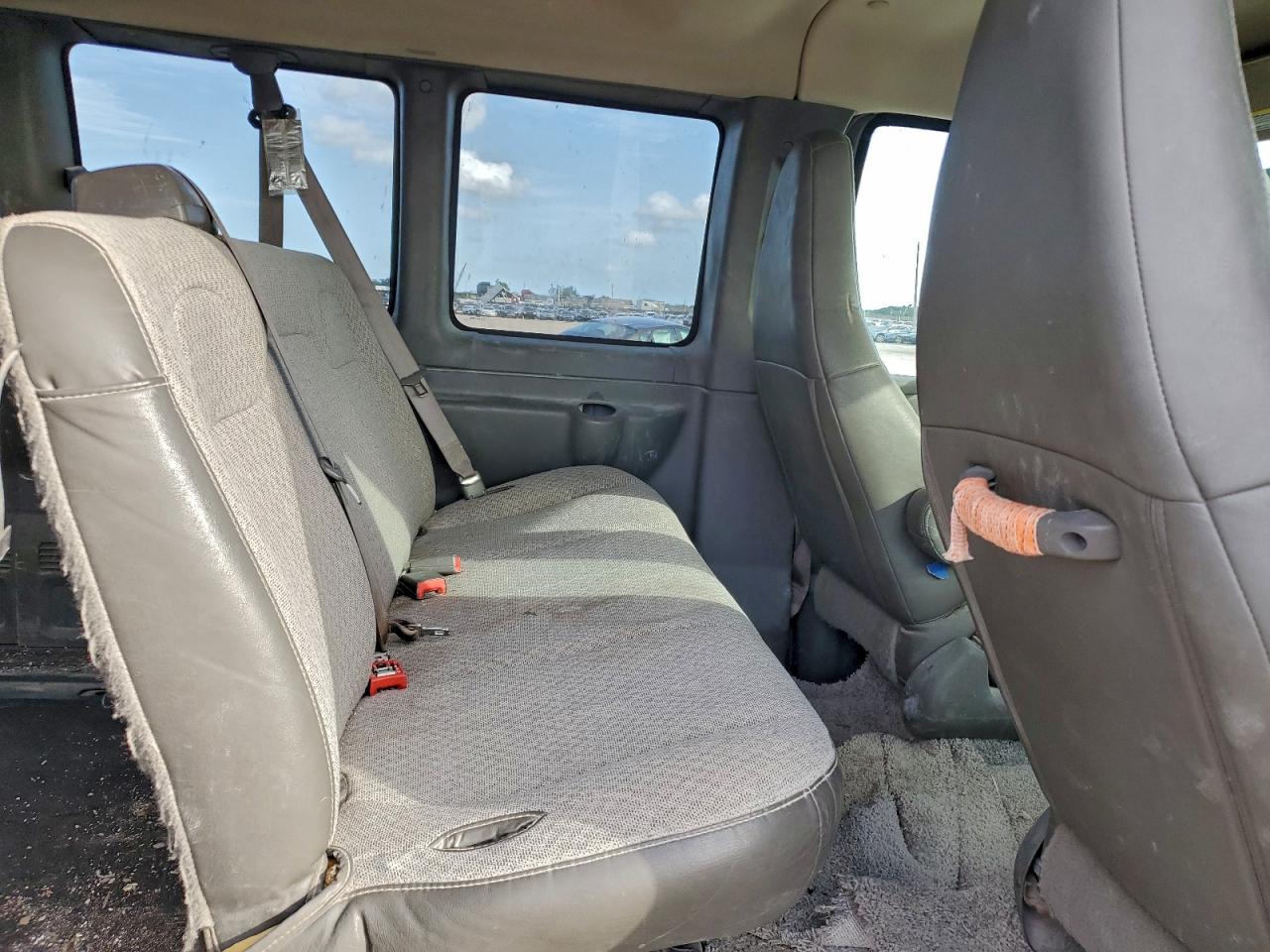 2019 CHEVROLET EXPRESS G3500 LT photo 21