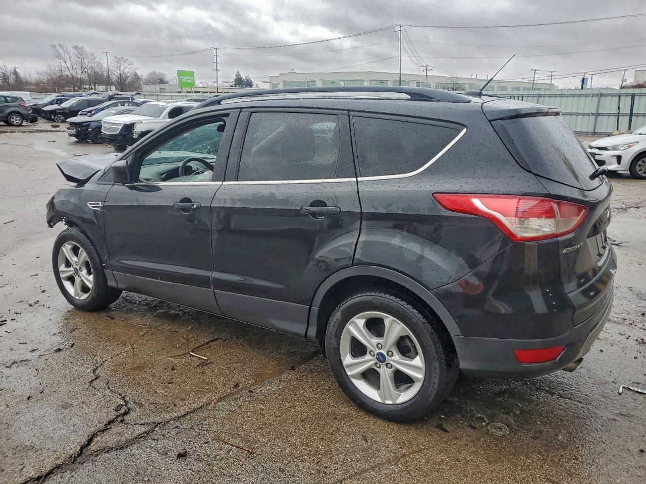 2015 FORD ESCAPE SE photo 2