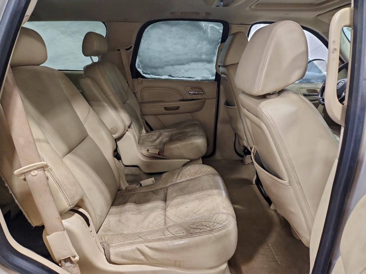 2008 CADILLAC ESCALADE LUXURY photo 11