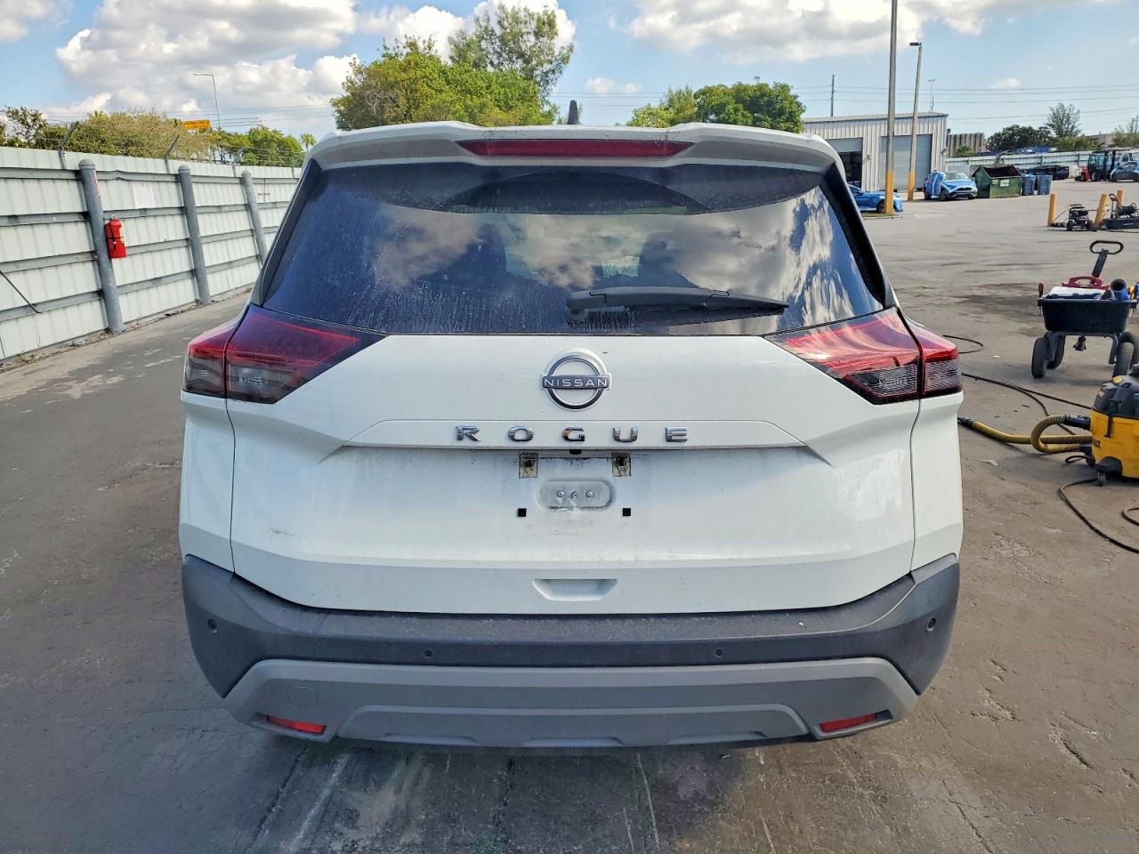 2023 NISSAN ROGUE S photo 6