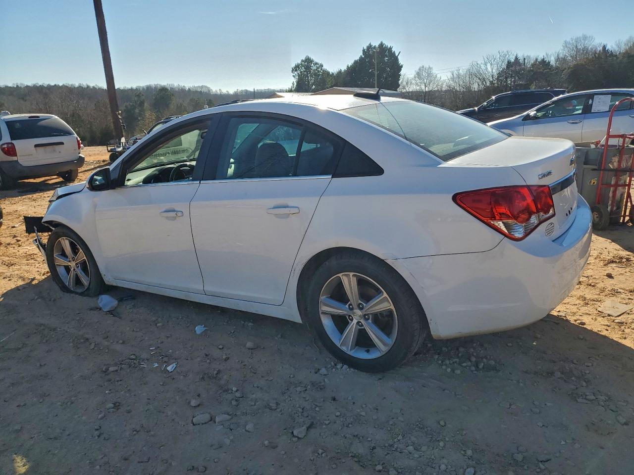 2015 CHEVROLET CRUZE LT photo 2