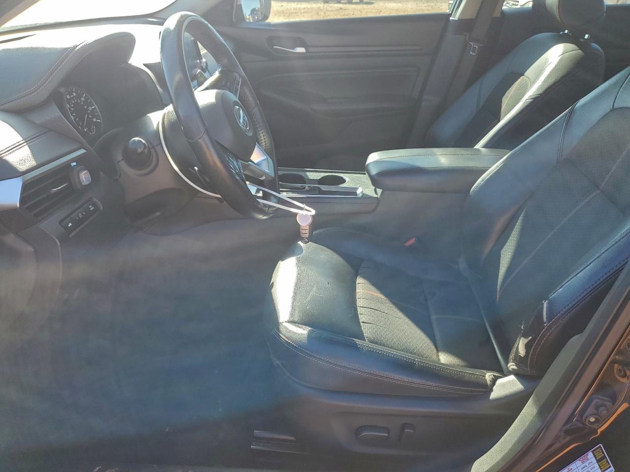 2019 NISSAN ALTIMA SR photo 19