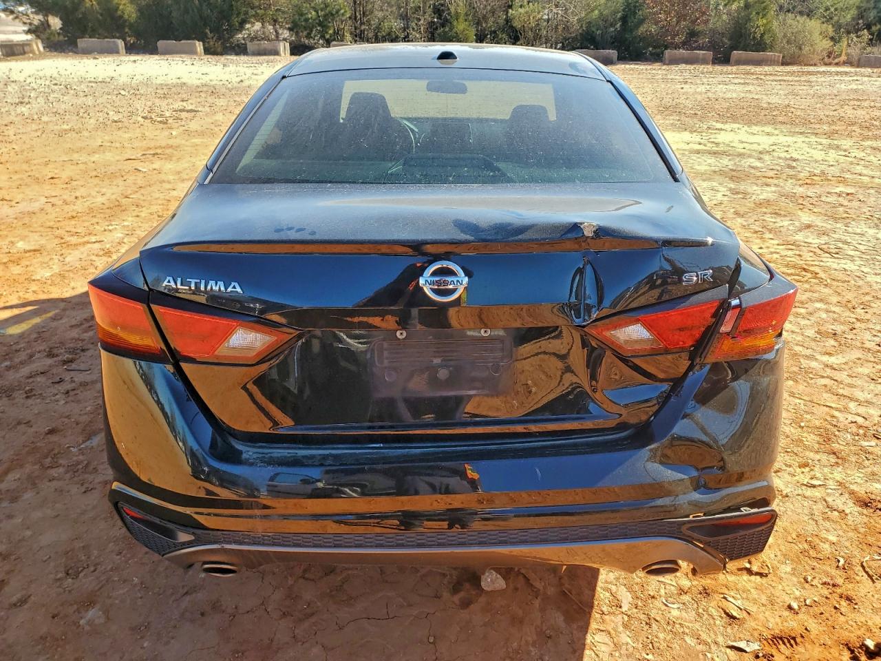 2019 NISSAN ALTIMA SR photo 16
