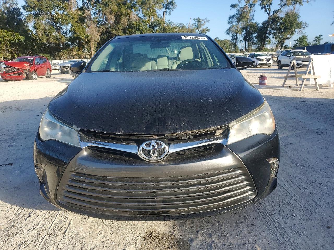 2016 TOYOTA CAMRY photo 5