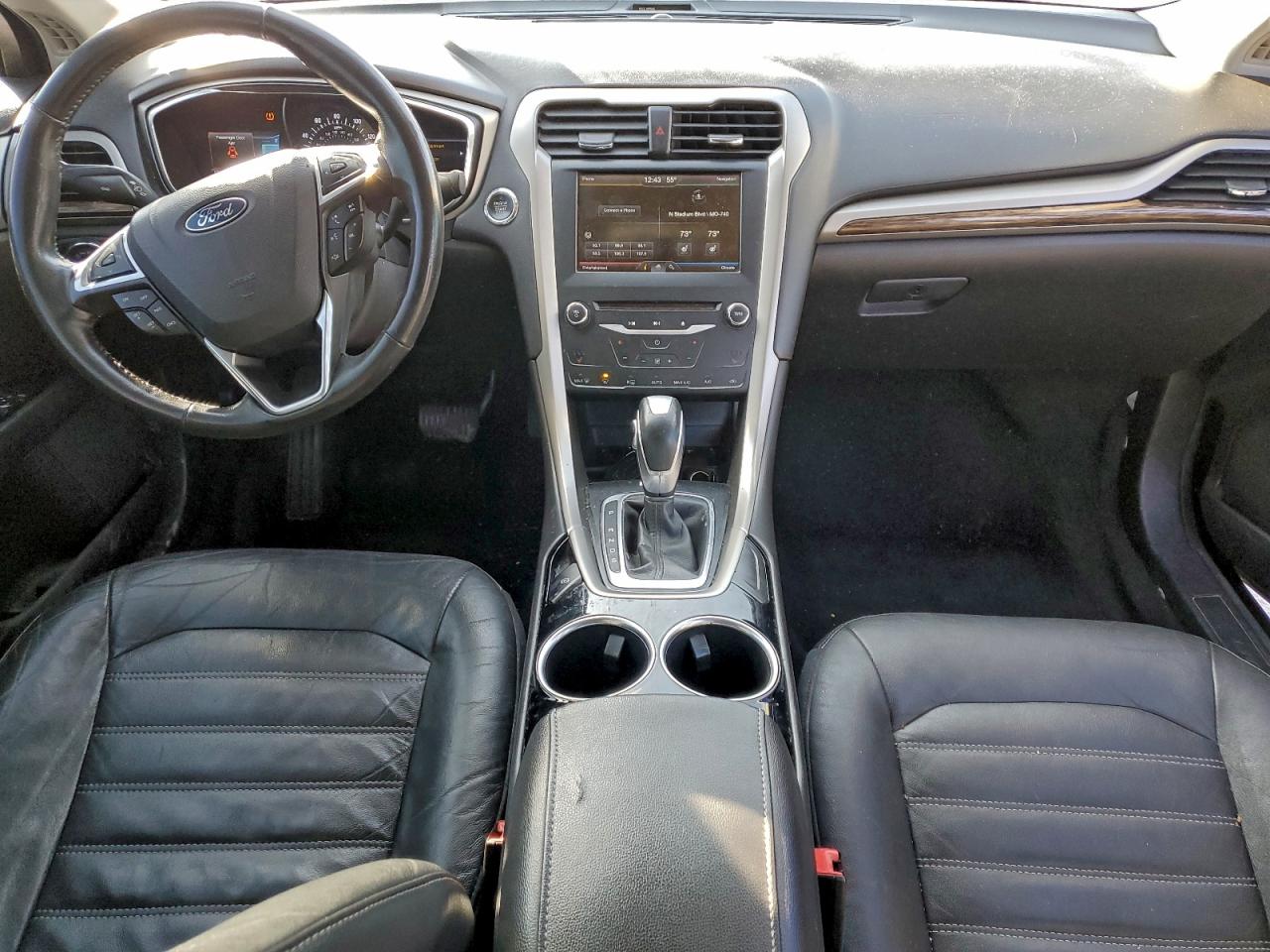 2014 FORD FUSION SE photo 8