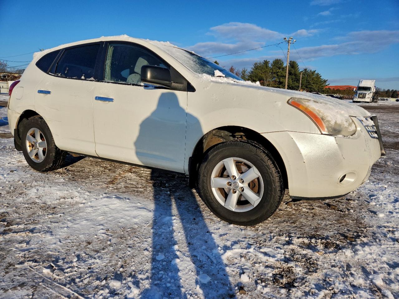 2010 NISSAN ROGUE S photo 4