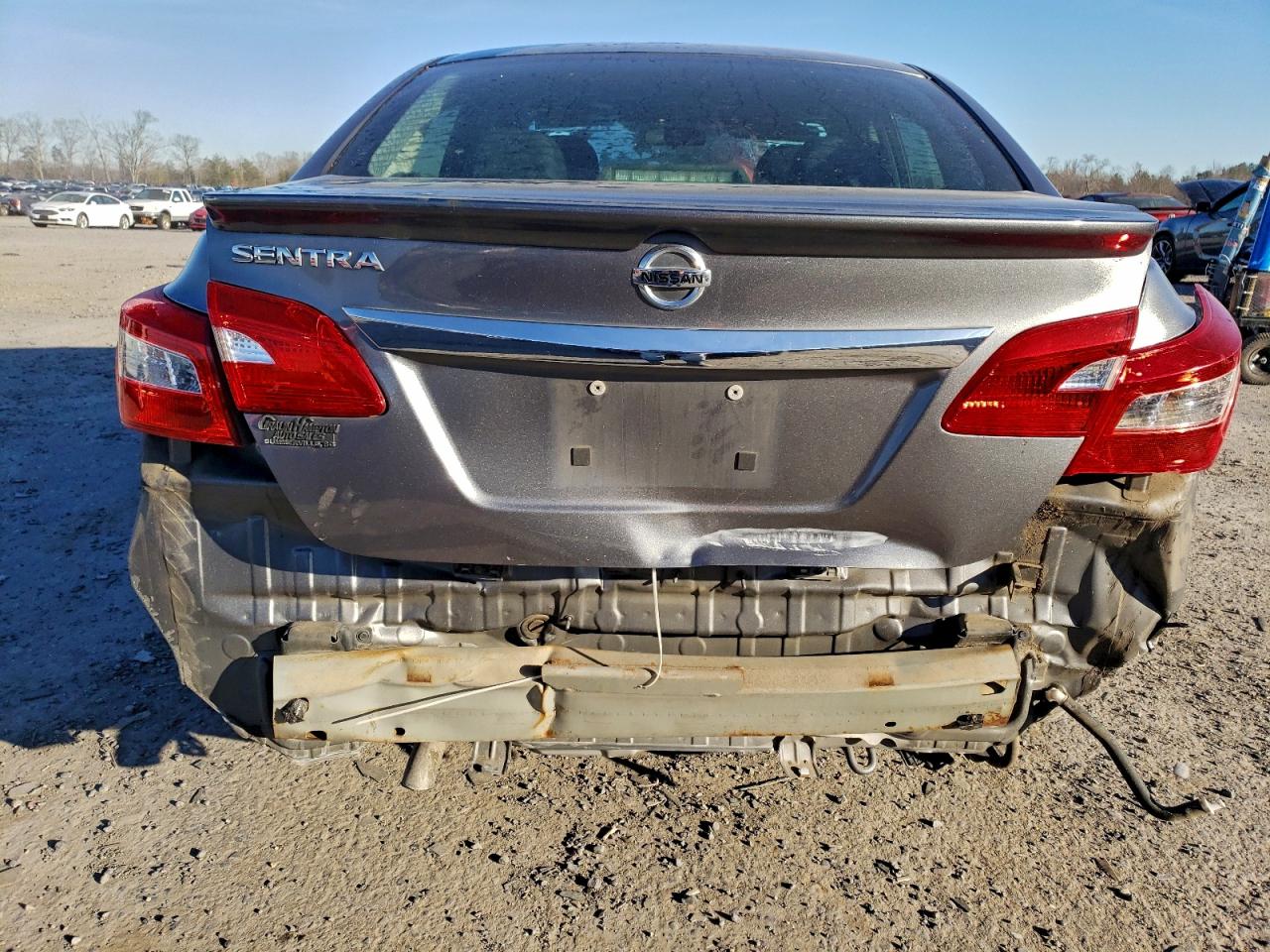 2017 NISSAN SENTRA S photo 6