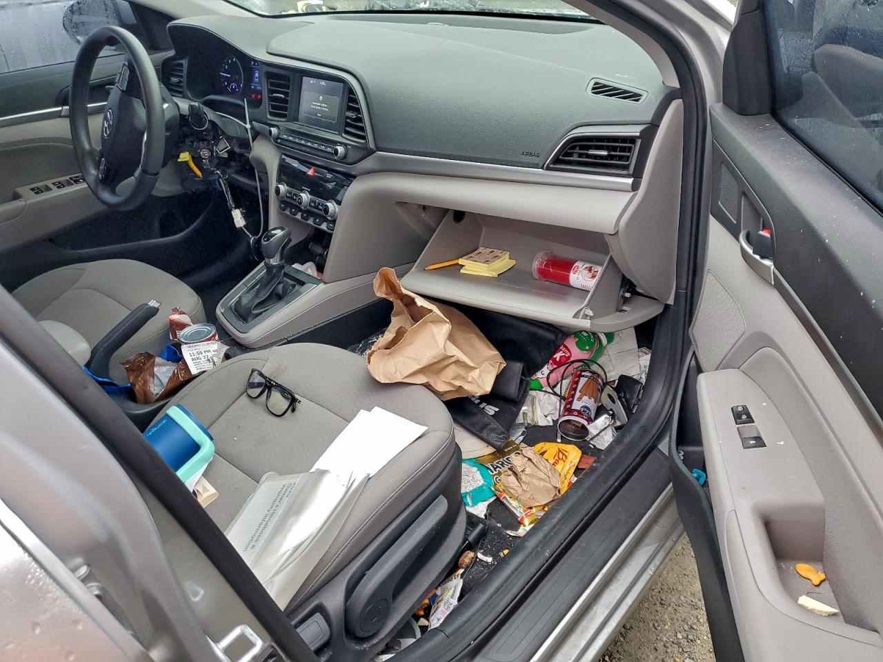 2020 HYUNDAI ELANTRA SEL photo 15