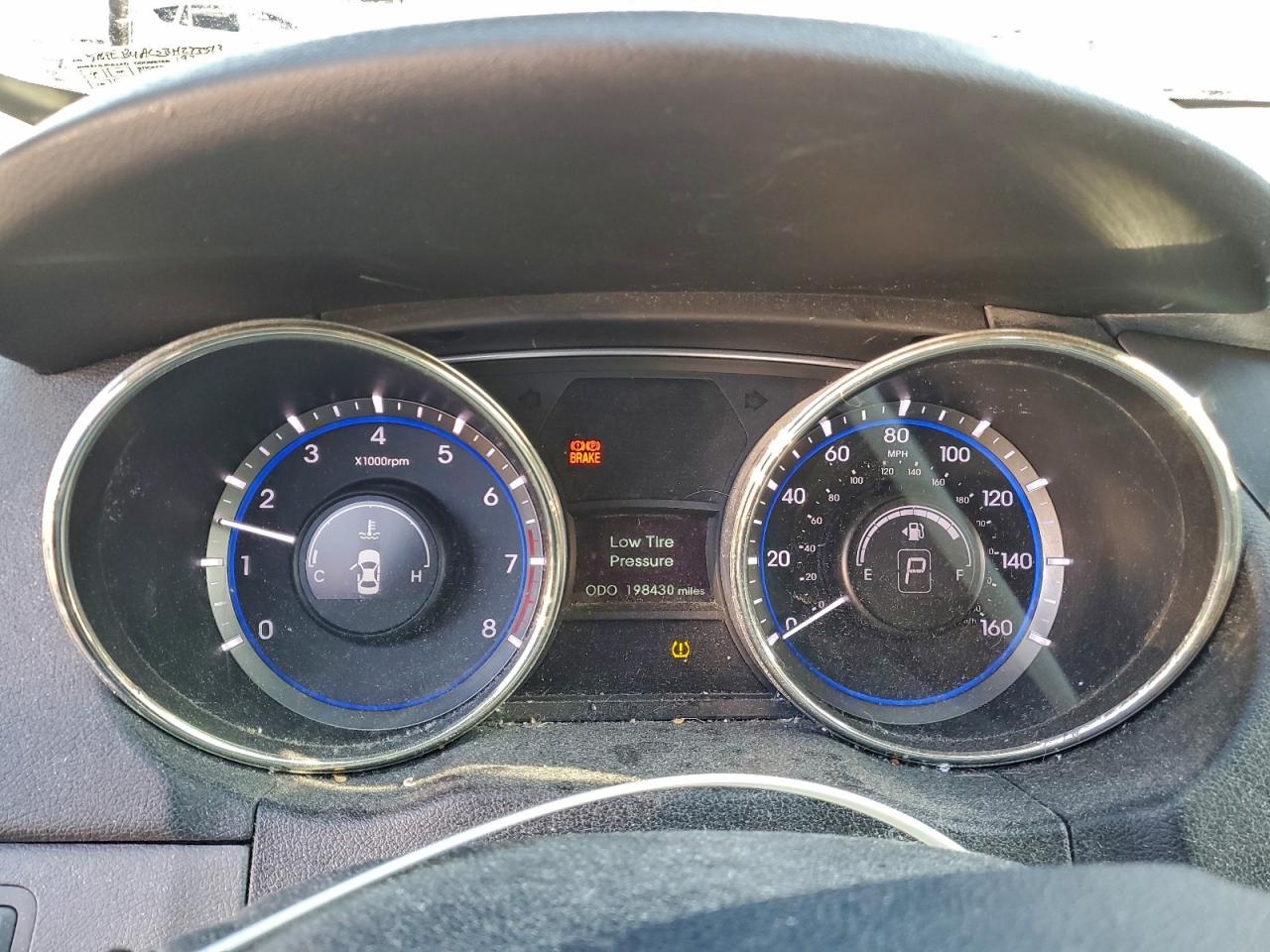 2011 HYUNDAI SONATA GLS photo 9