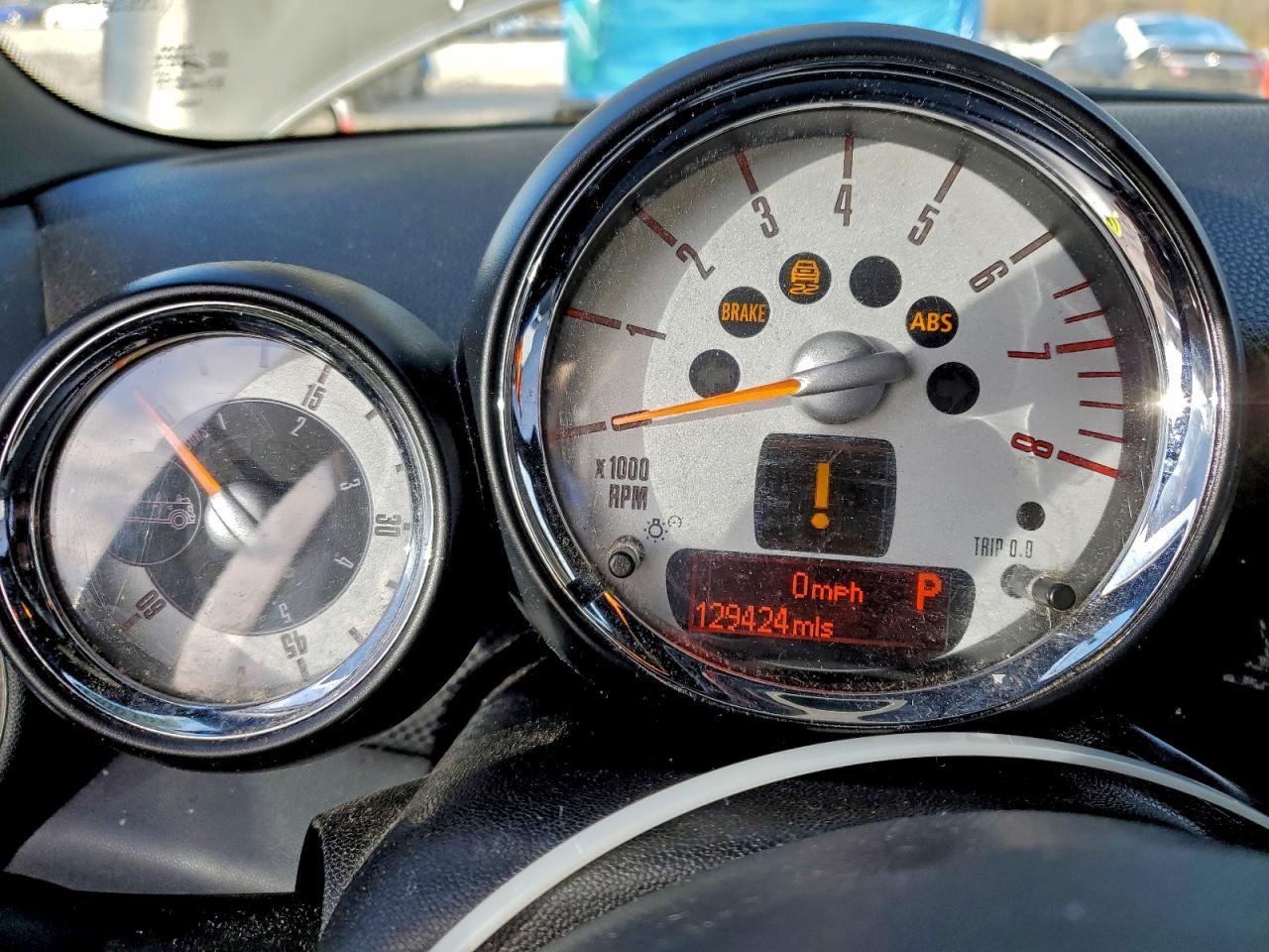 2012 MINI COOPER S photo 9