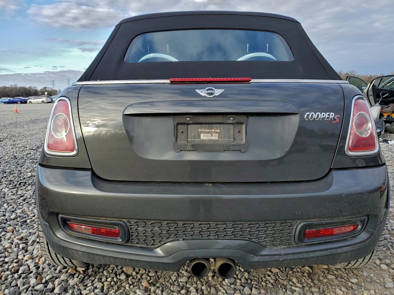 2012 MINI COOPER S photo 6
