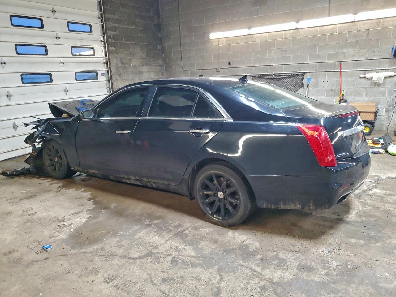 2014 CADILLAC CTS LUXURY COLLECTION photo 2