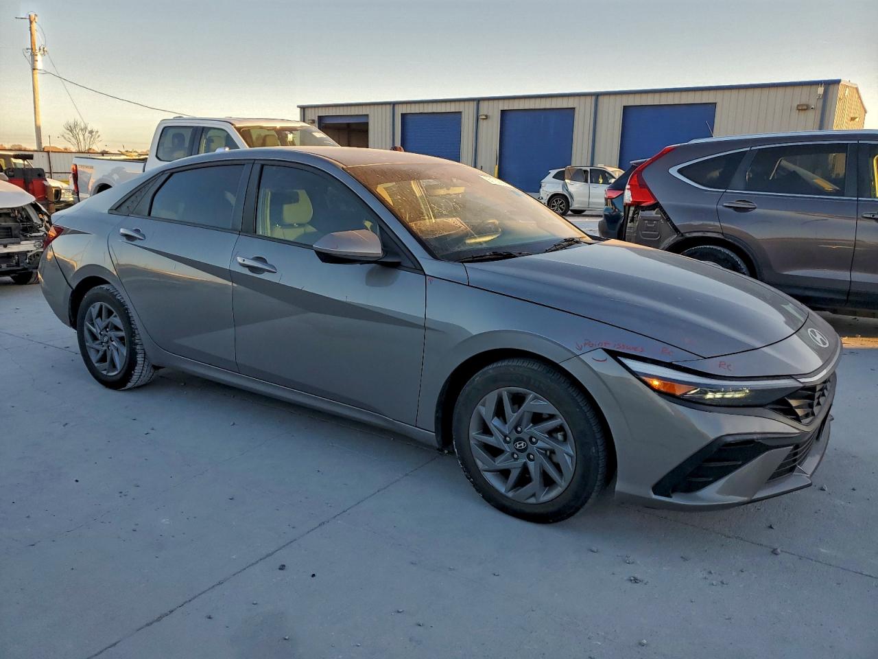 2024 HYUNDAI ELANTRA SEL photo 4