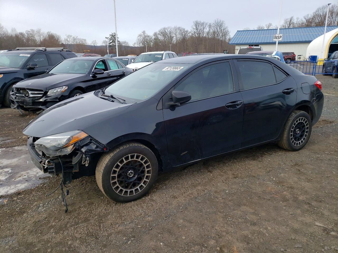 2018 TOYOTA COROLLA