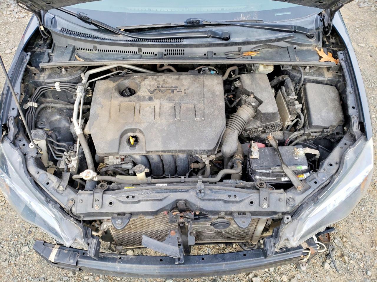 2018 TOYOTA COROLLA L photo 11