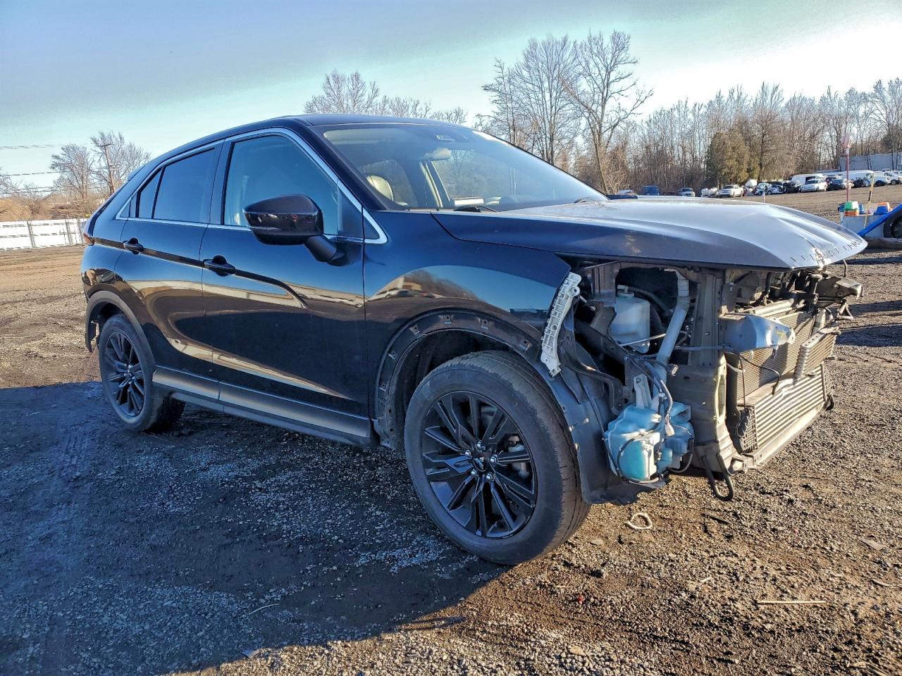 2023 MITSUBISHI ECLIPSE CROSS LE photo 10