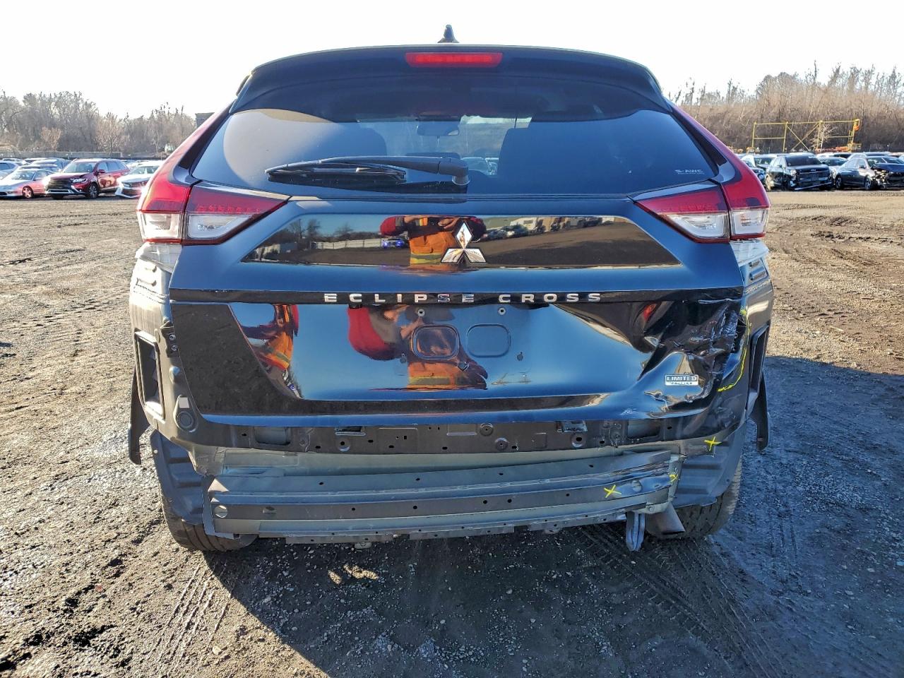 2023 MITSUBISHI ECLIPSE CROSS LE photo 16