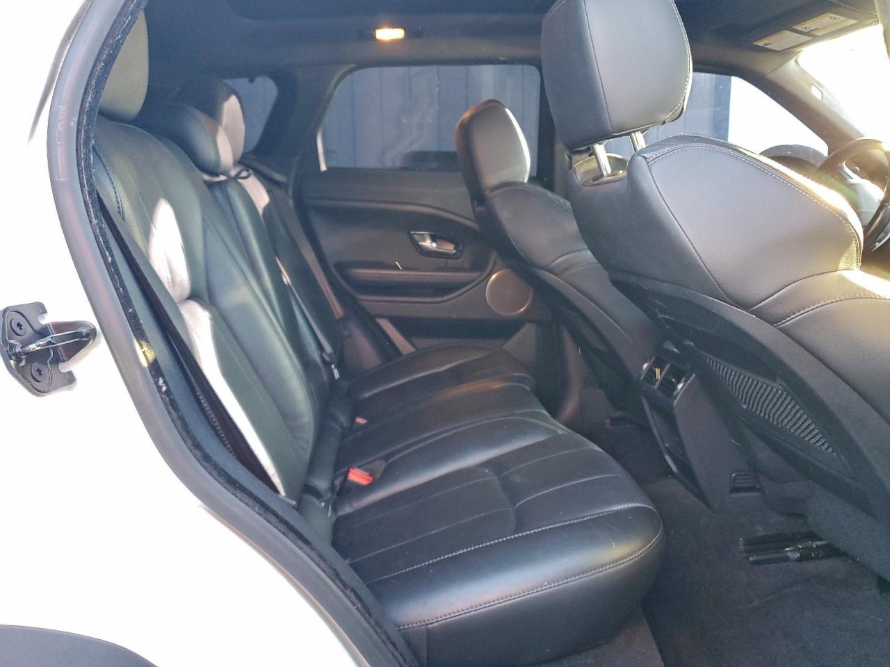 2016 LAND ROVER RANGE ROVER EVOQUE SE photo 10
