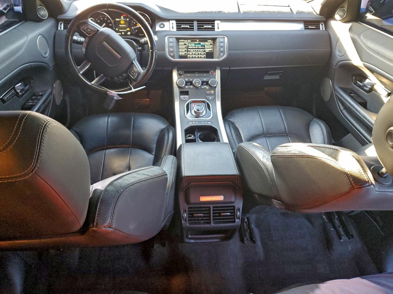 2016 LAND ROVER RANGE ROVER EVOQUE SE photo 8