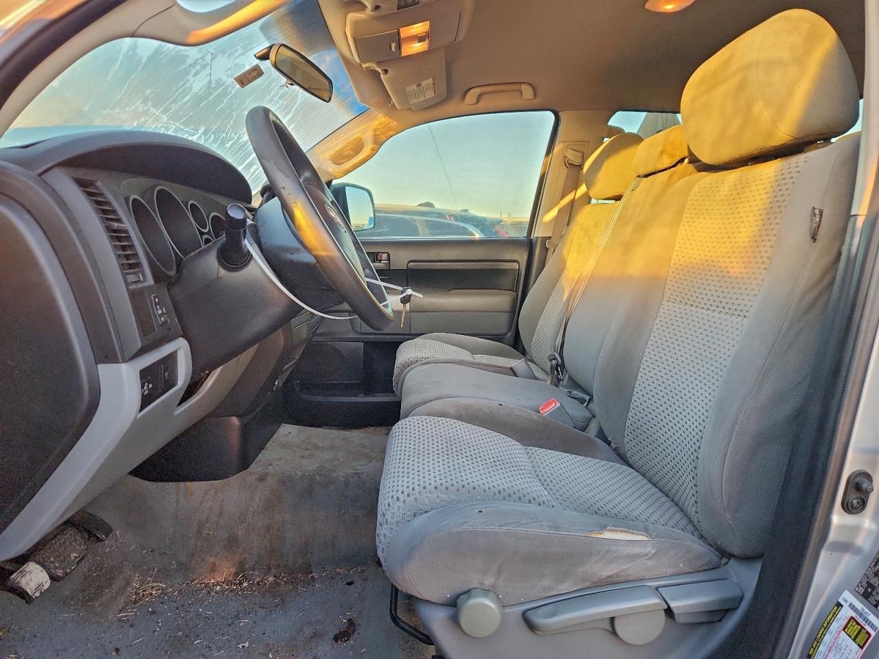 2008 TOYOTA TUNDRA photo 7
