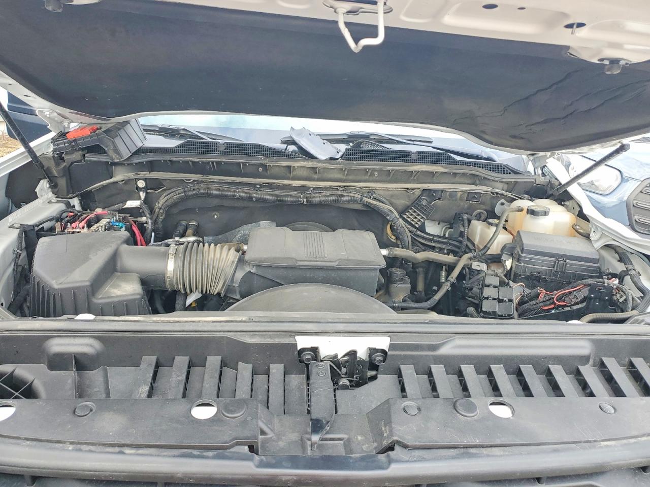 2024 CHEVROLET SILVERADO K2500 HEAVY DUTY photo 11