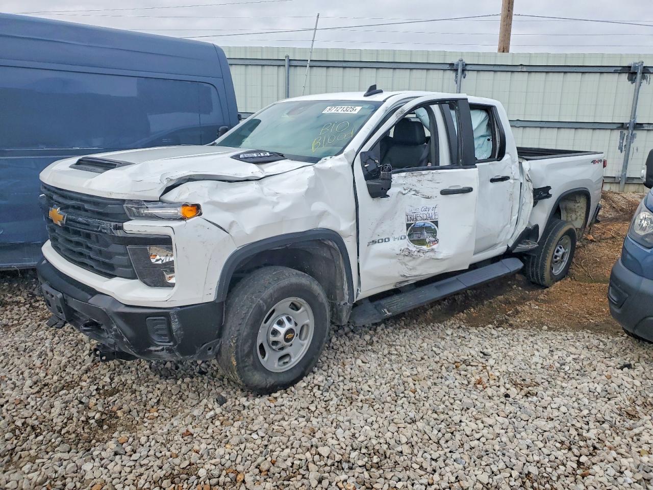 2024 CHEVROLET SILVERADO