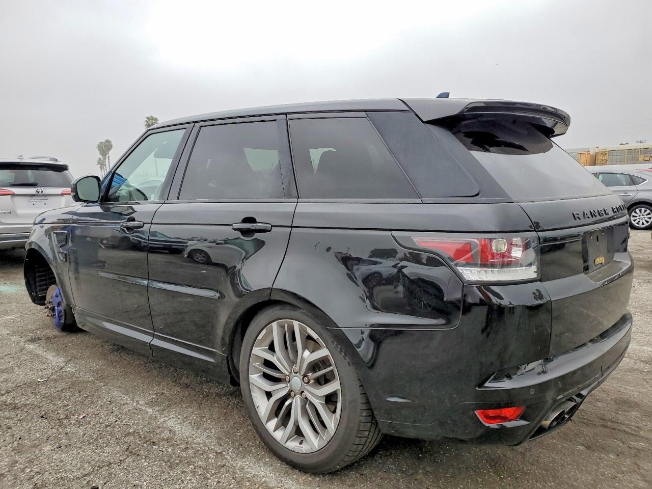 2016 LAND ROVER RANGE ROVER SPORT SVR photo 4