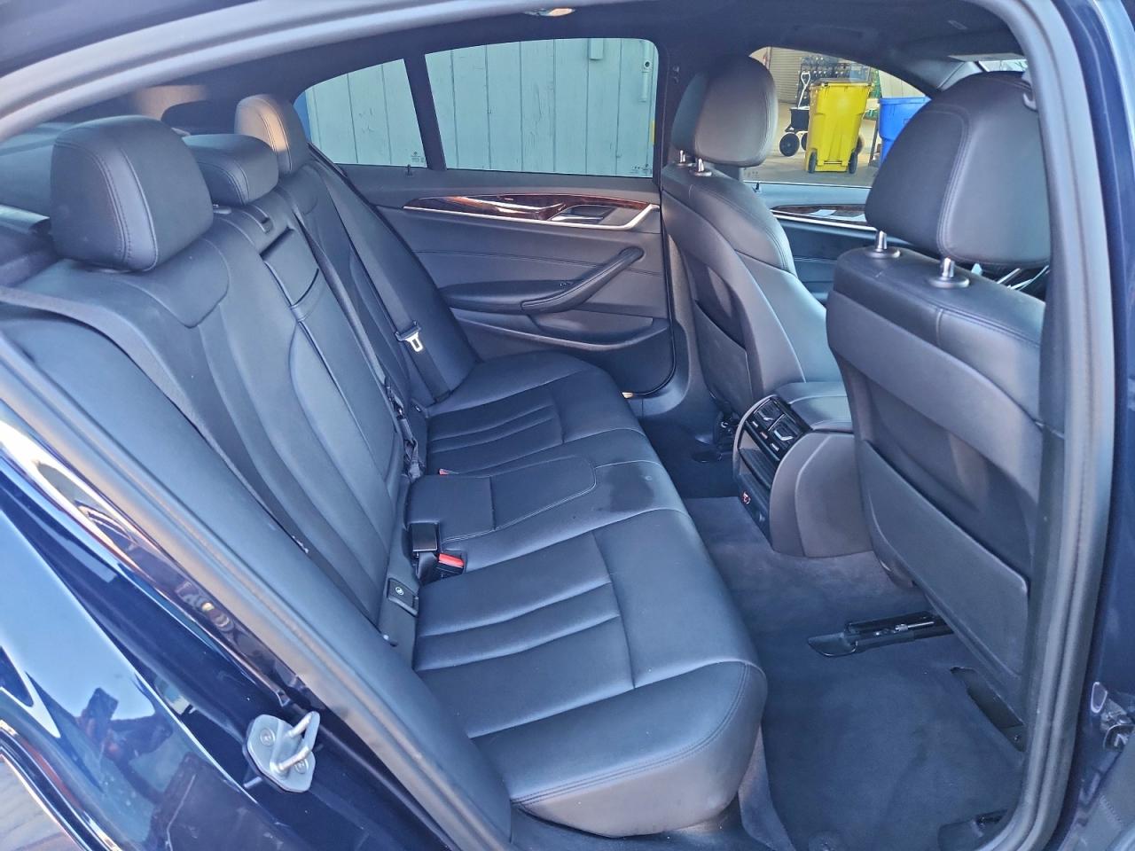 2017 BMW 530 I photo 19