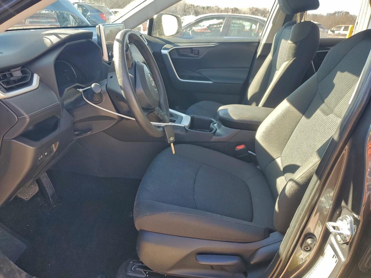 2025 TOYOTA RAV4 LE photo 13
