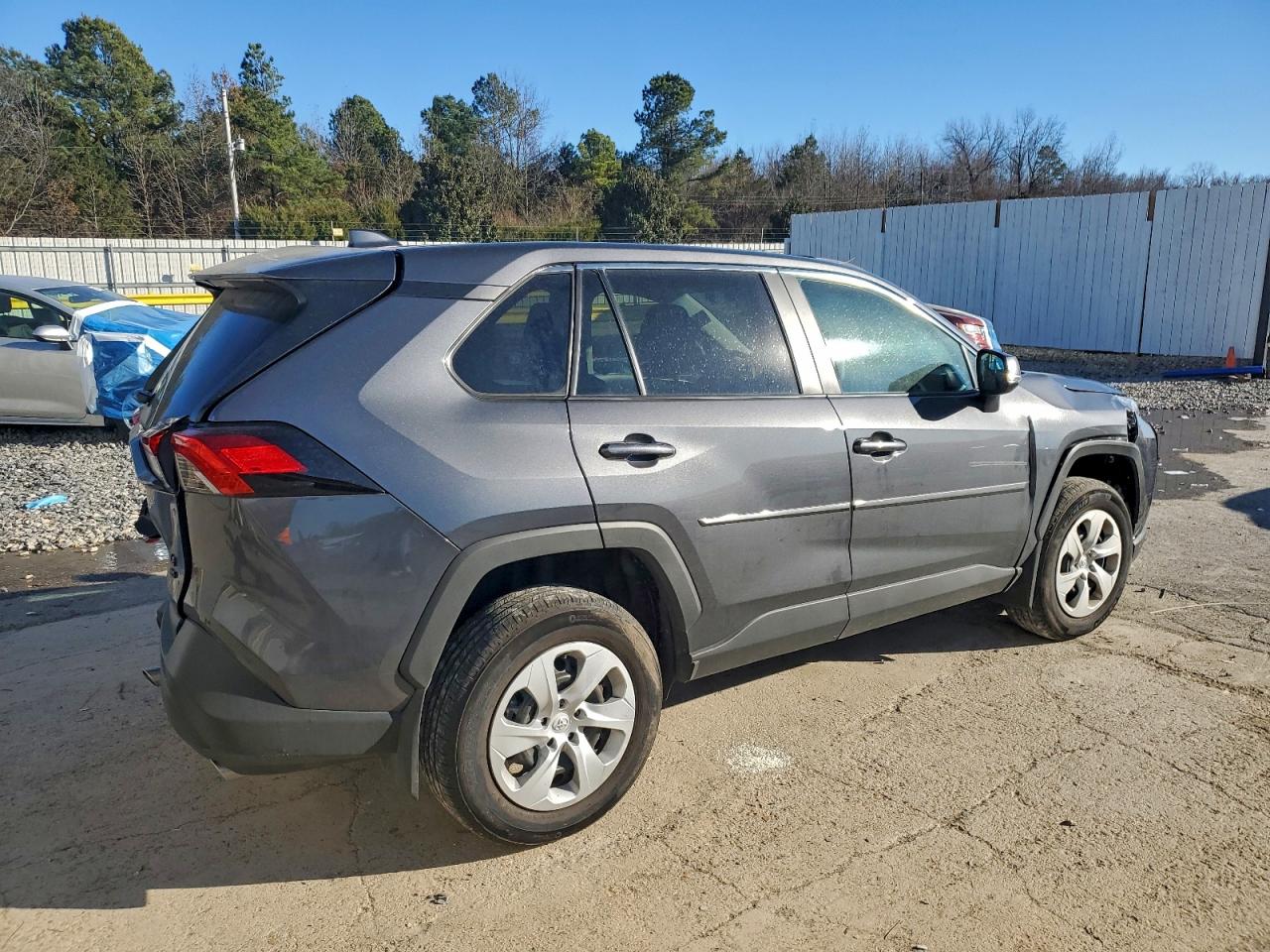 2025 TOYOTA RAV4 LE photo 5