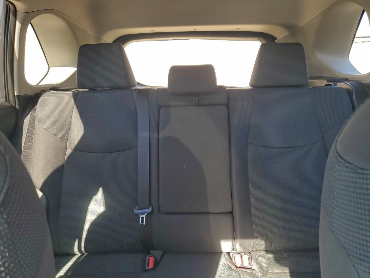 2025 TOYOTA RAV4 LE photo 19