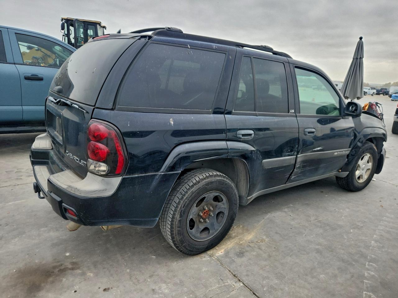 2003 CHEVROLET TRAILBLAZER photo 3