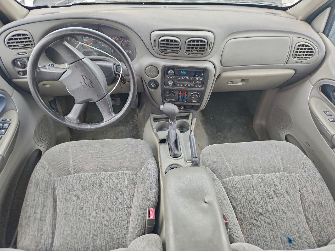 2003 CHEVROLET TRAILBLAZER photo 8